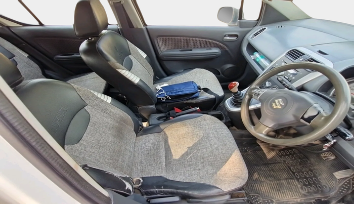 2013 Maruti Ritz ZDI, Diesel, Manual, 1,80,721 km, interior