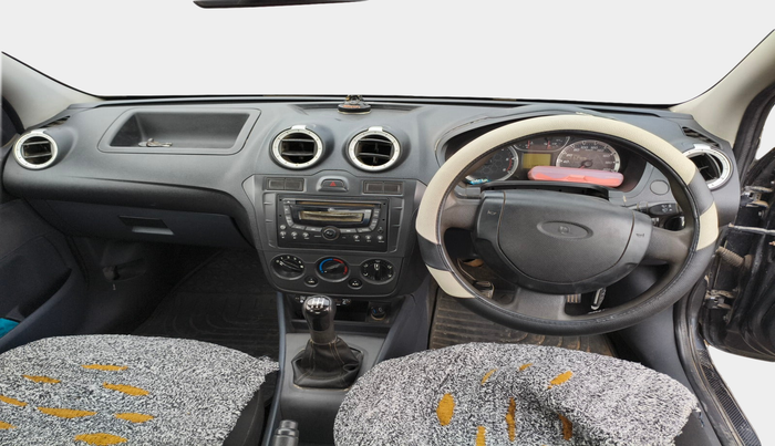 2011 Ford Fiesta EXI 1.4 DIESEL, Diesel, Manual, 1,15,000 km, interior