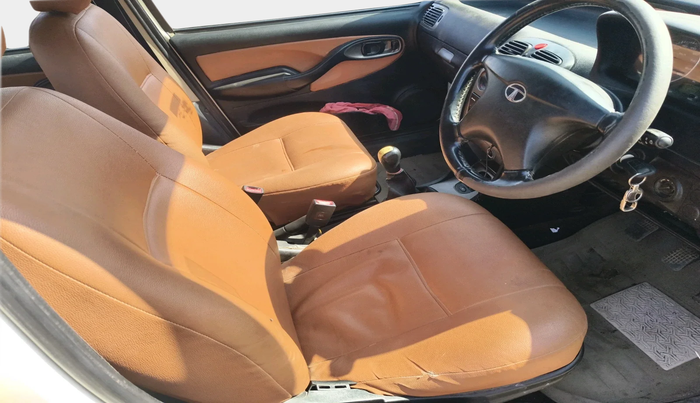 2014 Tata Indigo ECS VX CR4, Diesel, Manual, 82,386 km, interior