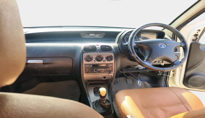 2014 Tata Indigo ECS VX CR4, Diesel, Manual, 82,386 km, interior