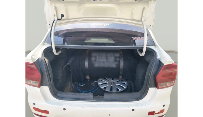 2017 Volkswagen Ameo COMFORTLINE 1.2L, Petrol, Manual, 1,90,905 km, exterior