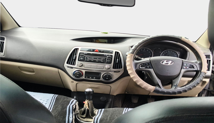 2013 Hyundai i20 SPORTZ 1.2, Petrol, Manual, 85,687 km, interior