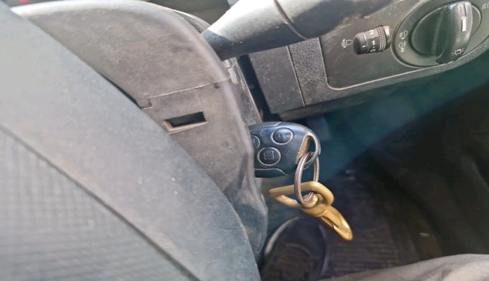 2011 Ford Figo EXI 1.2 PETROL, Petrol, Manual, 1,19,329 km, interior