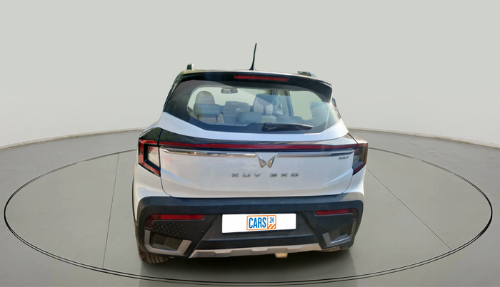 2024 Mahindra XUV 3XO AX7 1.2 TGDi, Petrol, Manual, 20,361 km, exterior