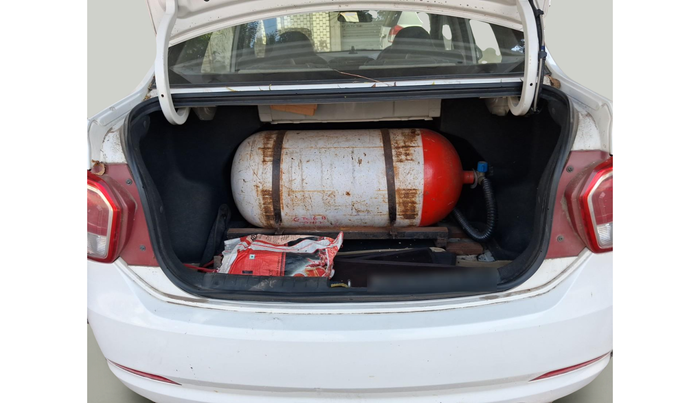 2015 Hyundai Xcent BASE 1.2, Petrol, Manual, 80,175 km, exterior