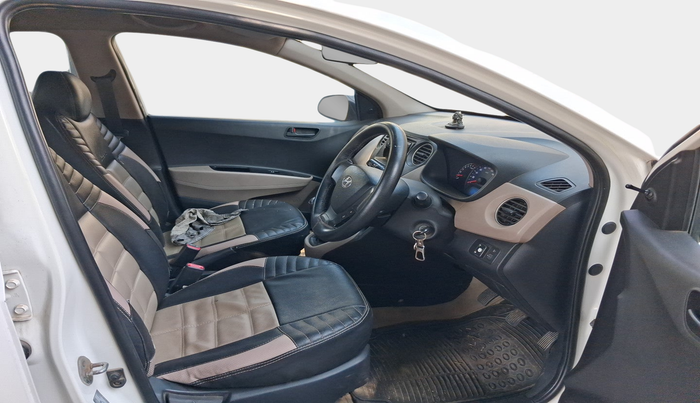 2015 Hyundai Xcent BASE 1.2, Petrol, Manual, 80,175 km, interior