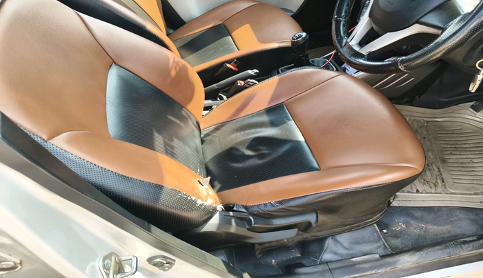 2020 Maruti IGNIS DELTA 1.2, Petrol, Manual, 1,26,175 km, interior