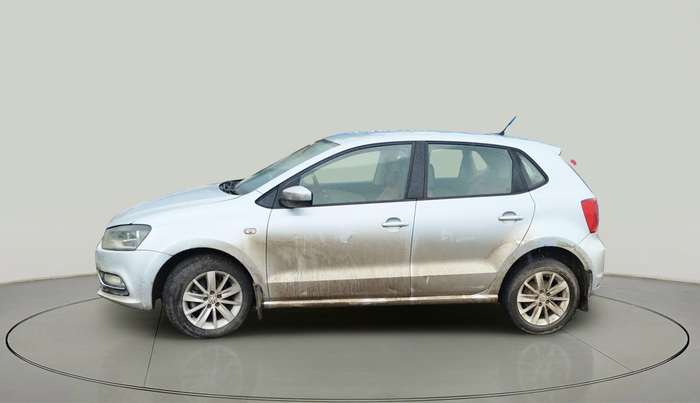 2014 Volkswagen Polo HIGHLINE1.5L, Diesel, Manual, 1,09,067 km, exterior