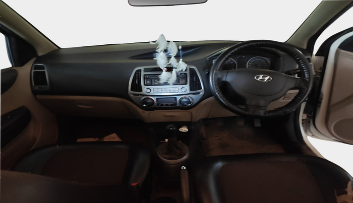 2013 Hyundai i20 MAGNA (O) 1.2, Petrol, Manual, 73,576 km, interior