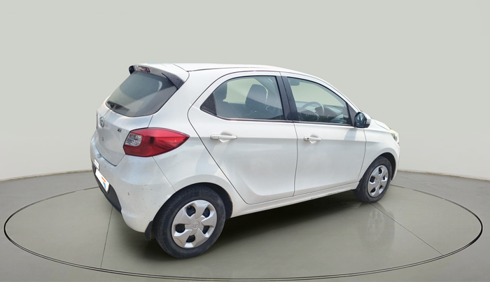 2016 Tata Tiago XZ PETROL, Petrol, Manual, 82,547 km, exterior
