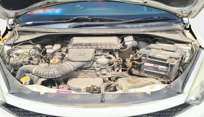 2016 Tata Tiago XZ PETROL, Petrol, Manual, 82,547 km, exterior