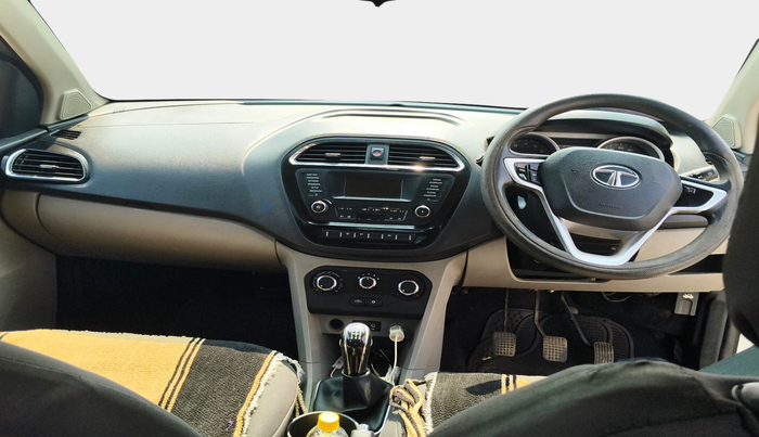 2016 Tata Tiago XZ PETROL, Petrol, Manual, 82,547 km, interior