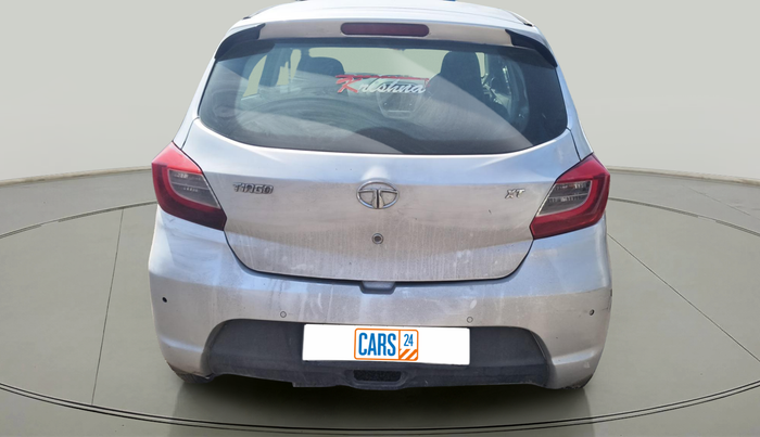 2017 Tata Tiago XT PETROL, Petrol, Manual, 1,20,211 km, exterior