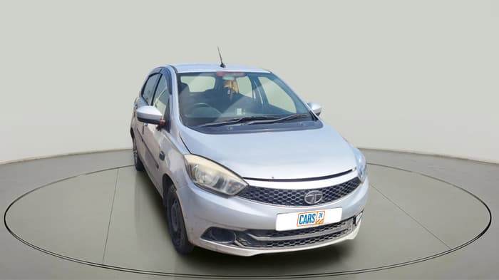 2017 Tata Tiago XT PETROL, Petrol, Manual, 1,20,211 km, exterior