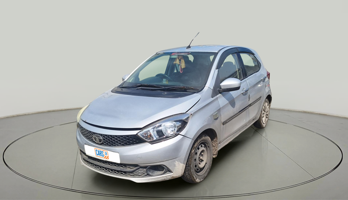 2017 Tata Tiago XT PETROL, Petrol, Manual, 1,20,211 km, exterior