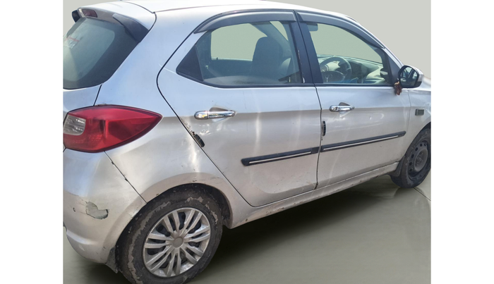 2017 Tata Tiago XT PETROL, Petrol, Manual, 1,20,211 km, exterior