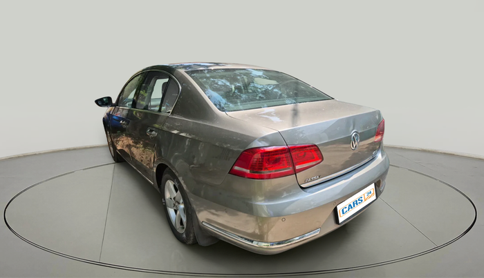 2013 Volkswagen Passat HIGHLINE DSG, Diesel, Automatic, 1,47,711 km, exterior