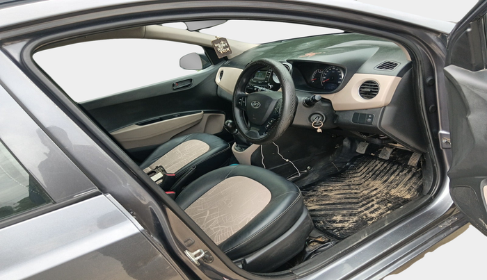 2019 Hyundai Grand i10 MAGNA 1.2 KAPPA VTVT, Petrol, Manual, 29,874 km, interior