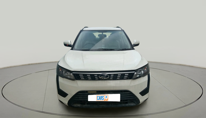 2021 Mahindra XUV300 W6 1.2 PETROL, Petrol, Manual, 59,987 km, exterior