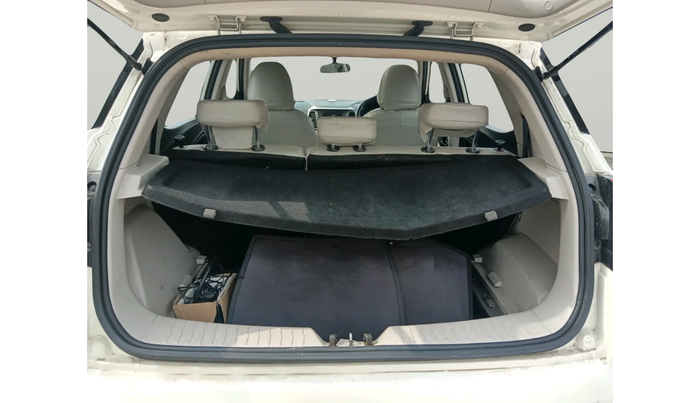 2021 Mahindra XUV300 W6 1.2 PETROL, Petrol, Manual, 59,987 km, exterior