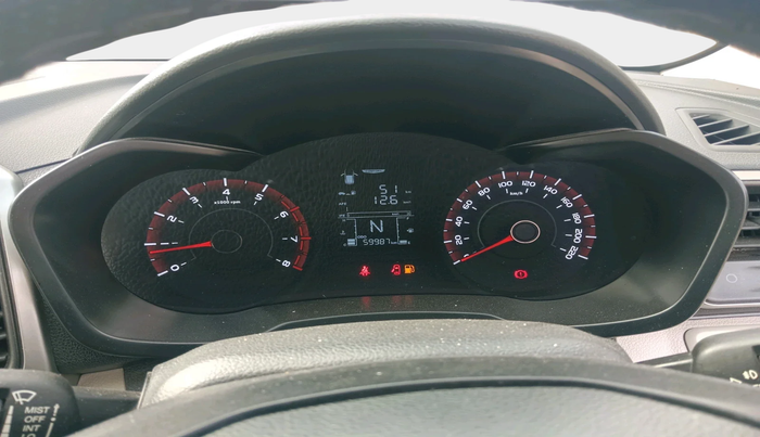 2021 Mahindra XUV300 W6 1.2 PETROL, Petrol, Manual, 59,987 km, interior