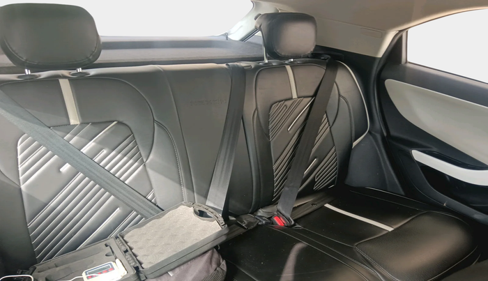 2024 Tata NEXON CREATIVE 1.2 PETROL, Petrol, Manual, 25,391 km, interior