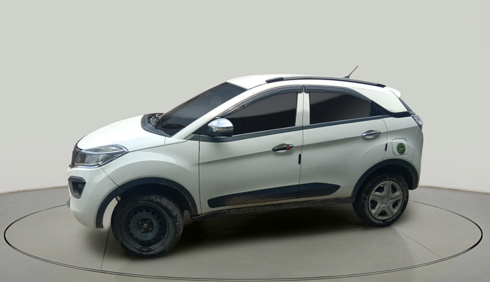 2018 Tata NEXON XM PETROL, Petrol, Manual, 1,23,311 km, exterior