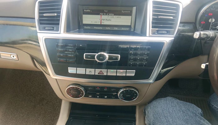 2013 Mercedes Benz Ml Class 250 CDI, Diesel, Automatic, 2,33,675 km, interior