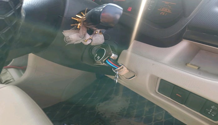 2014 Maruti Swift Dzire LDI, Diesel, Manual, 1,10,364 km, interior