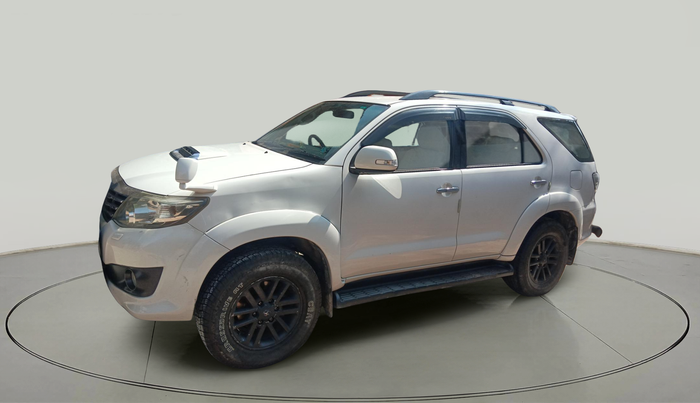 2014 Toyota Fortuner 3.0 4X2 MT, Diesel, Manual, 1,14,061 km, exterior