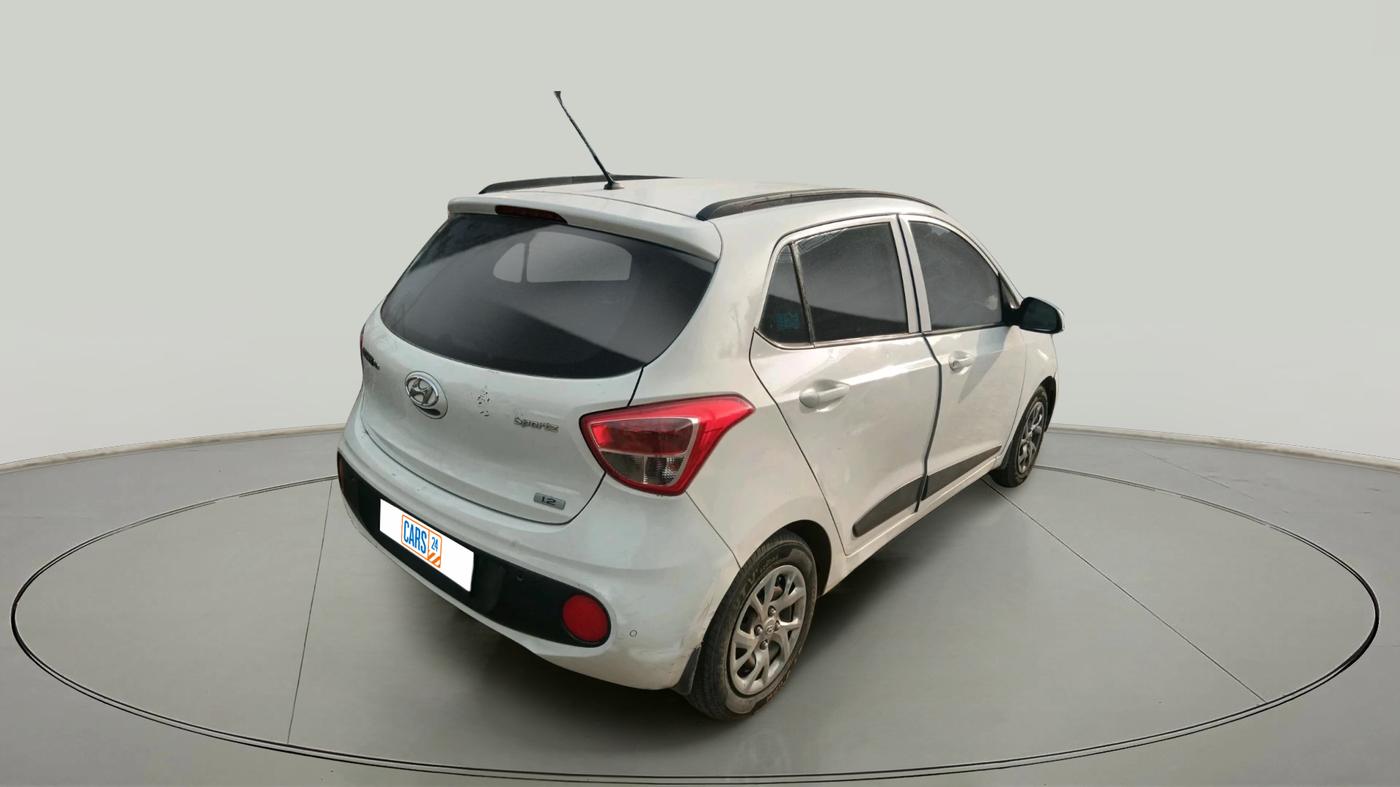2017 Hyundai Grand i10 SPORTZ 1.2 KAPPA VTVT, Petrol, Manual, 1,58,621 km, exterior