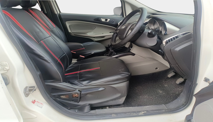 2013 Ford Ecosport TITANIUM 1.5L DIESEL, Diesel, Manual, 1,31,206 km, interior