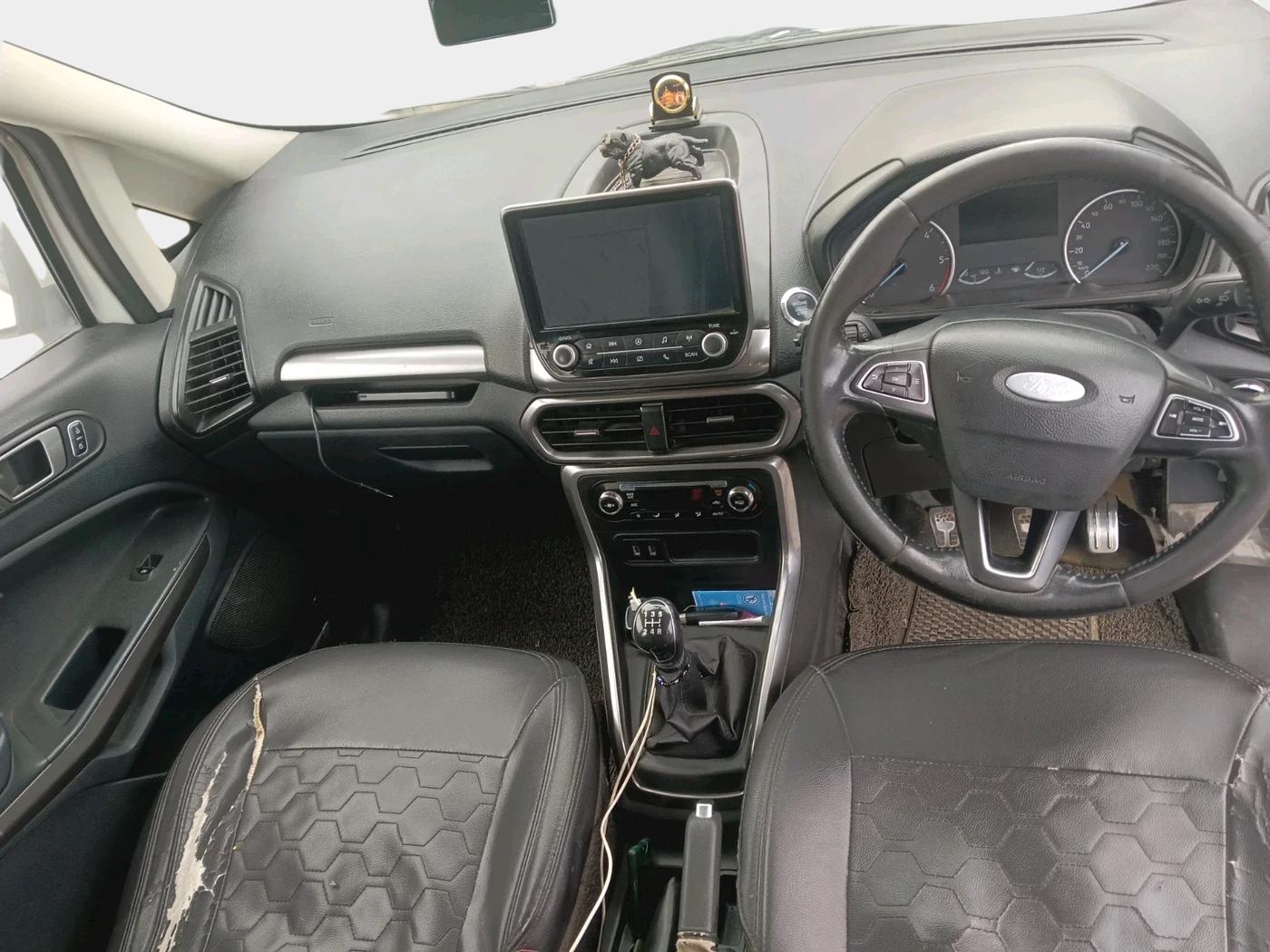 2019 Ford Ecosport TITANIUM 1.5L DIESEL, Diesel, Manual, 3,18,265 km, interior