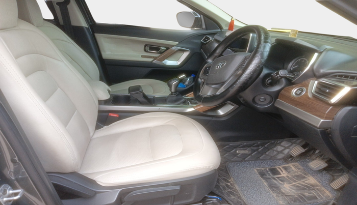 2021 Tata Harrier XT PLUS 2.0L KRYOTEC, Diesel, Manual, 98,195 km, interior