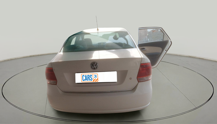 2011 Volkswagen Vento HIGHLINE DIESEL 1.6, Diesel, Manual, 1,06,924 km, exterior