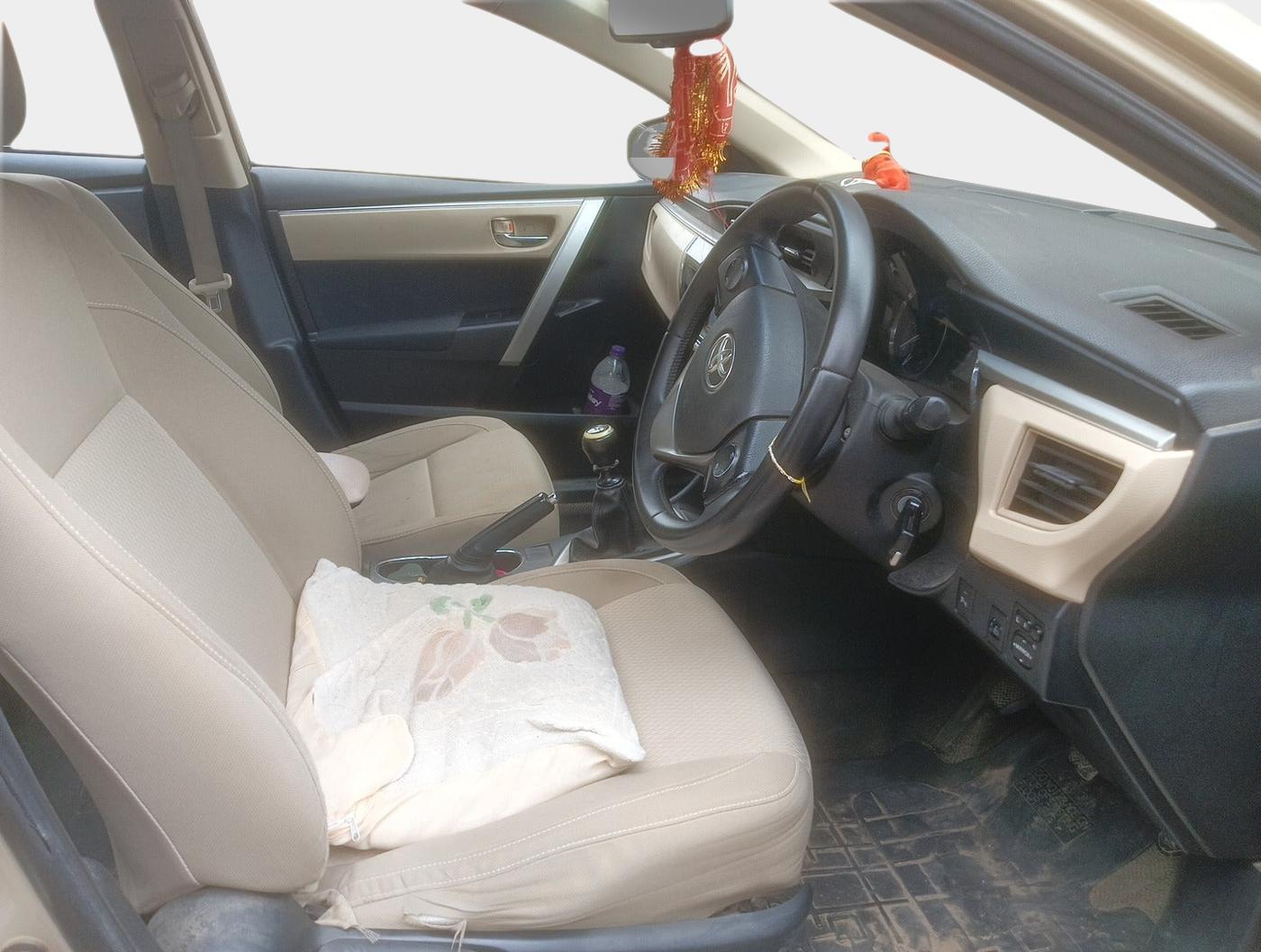 2014 Toyota Corolla Altis G DIESEL, Diesel, Manual, 85,332 km, interior
