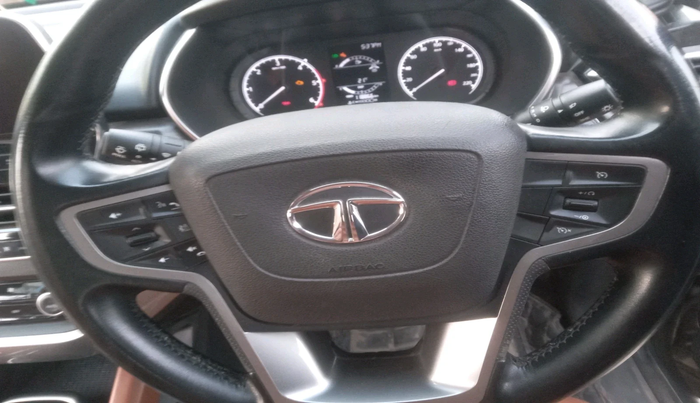 2022 Tata Harrier XT PLUS 2.0L KRYOTEC, Diesel, Manual, 1,18,866 km, interior