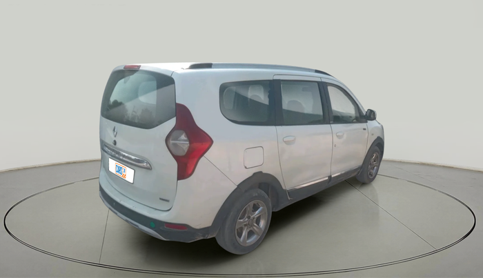 2016 Renault Lodgy 85 PS RXZ STEPWAY 8 STR, Diesel, Manual, 90,712 km, exterior