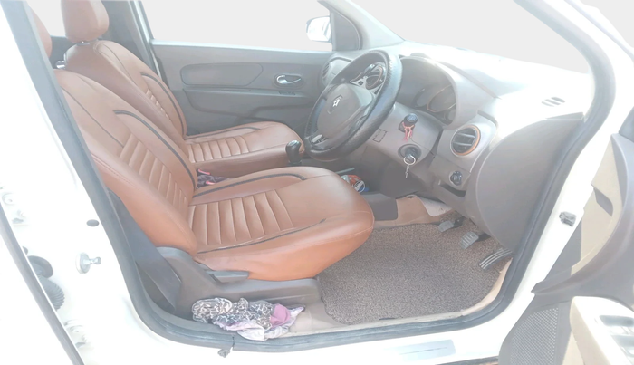 2016 Renault Lodgy 85 PS RXZ STEPWAY 8 STR, Diesel, Manual, 90,712 km, interior