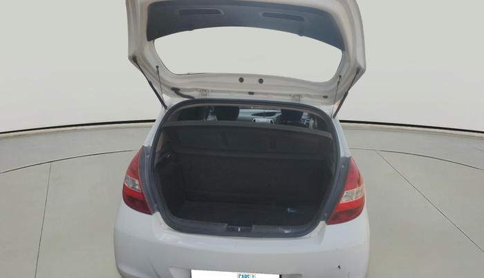 2011 Hyundai i20 MAGNA 1.2, Petrol, Manual, 23,904 km, exterior
