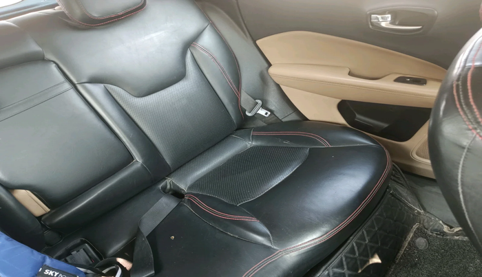 2017 Jeep Compass LONGITUDE (O) 2.0 DIESEL, Diesel, Manual, 1,35,875 km, interior