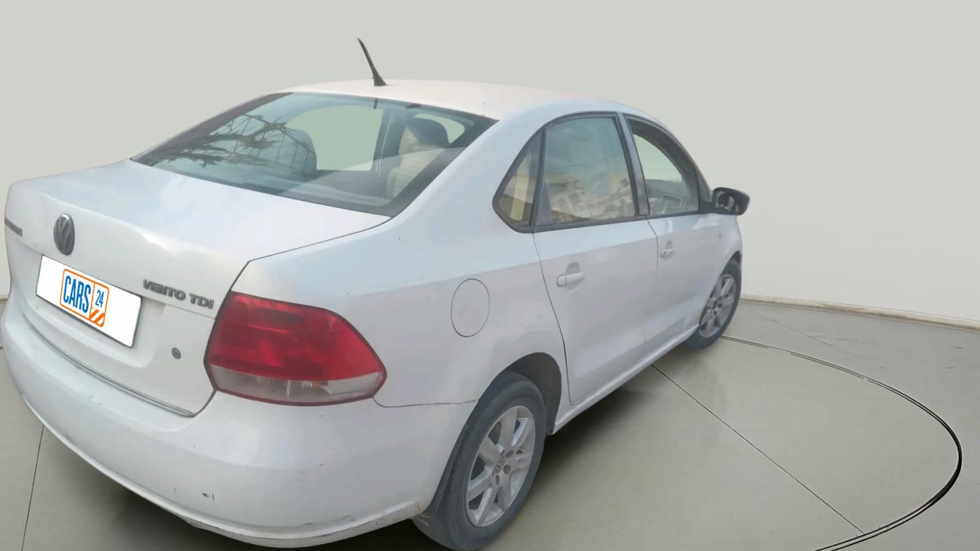 2011 Volkswagen Vento HIGHLINE DIESEL 1.6, Diesel, Manual, 1,97,119 km, exterior