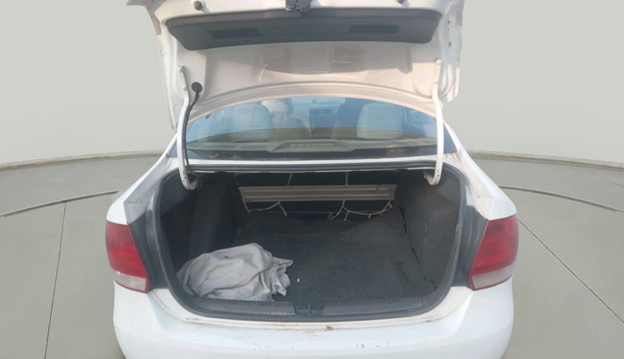 2011 Volkswagen Vento HIGHLINE DIESEL 1.6, Diesel, Manual, 1,97,119 km, exterior