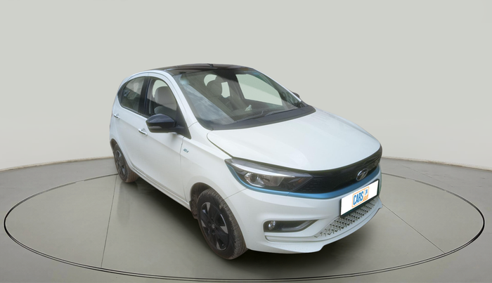 2023 Tata TIAGO EV XZ PLUS TECH LUX LONG RANGE, Electric, Automatic, 52,611 km, exterior
