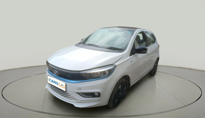 2023 Tata TIAGO EV XZ PLUS TECH LUX LONG RANGE, Electric, Automatic, 52,611 km, exterior