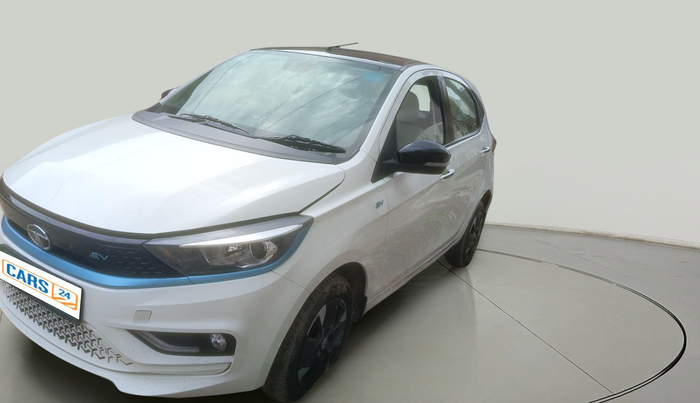 2023 Tata TIAGO EV XZ PLUS TECH LUX LONG RANGE, Electric, Automatic, 52,611 km, exterior