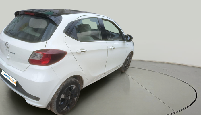 2023 Tata TIAGO EV XZ PLUS TECH LUX LONG RANGE, Electric, Automatic, 52,611 km, exterior