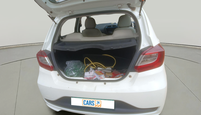 2023 Tata TIAGO EV XZ PLUS TECH LUX LONG RANGE, Electric, Automatic, 52,611 km, exterior