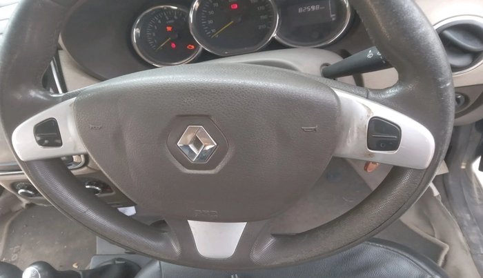 2015 Renault Lodgy 85 PS RXZ, Diesel, Manual, 82,598 km, interior