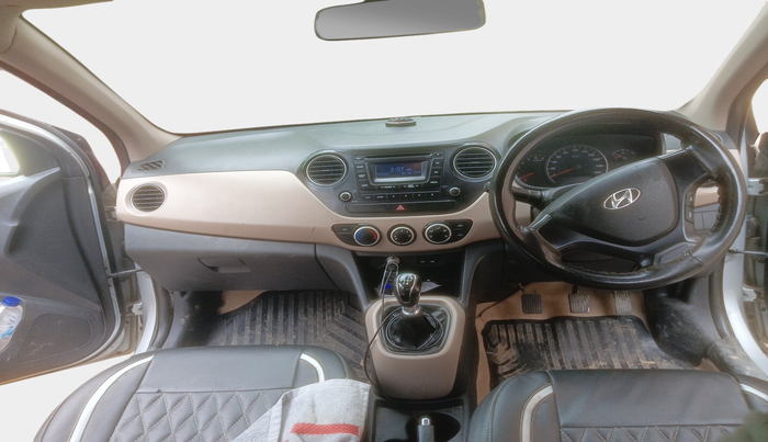 2014 Hyundai Grand i10 SPORTZ 1.1 CRDI, Diesel, Manual, 2,53,667 km, interior